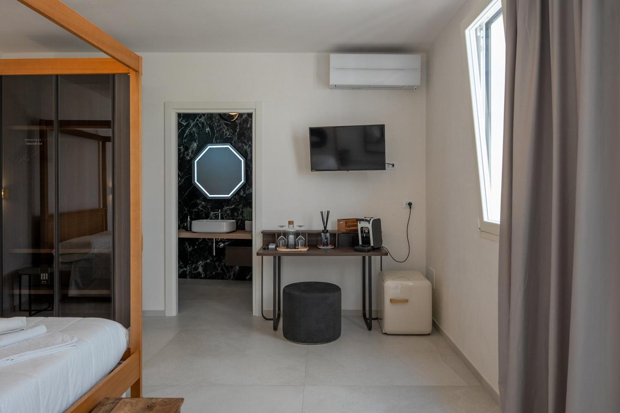 Murieri Rooms Otranto Exterior photo