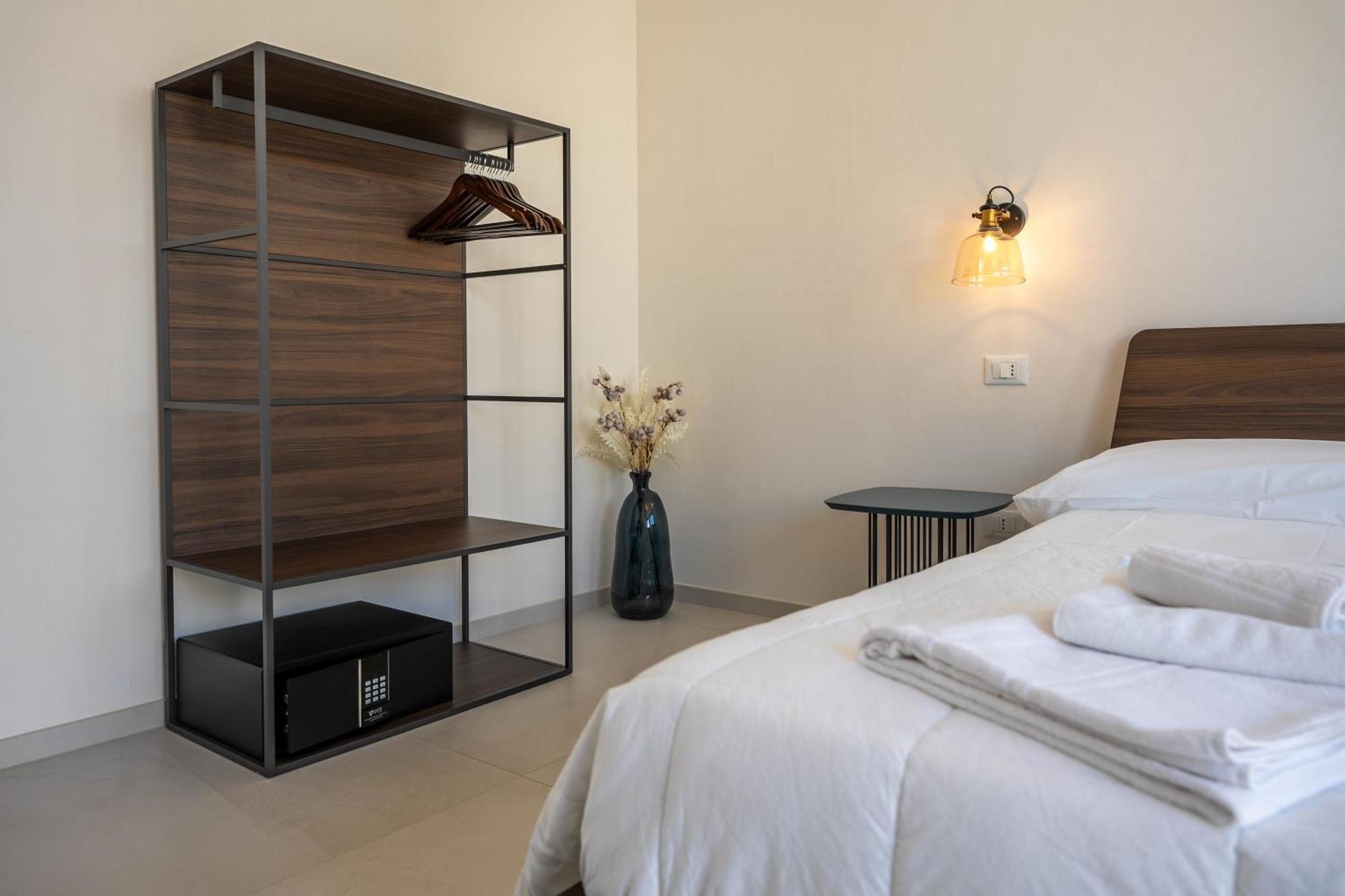Murieri Rooms Otranto Exterior photo